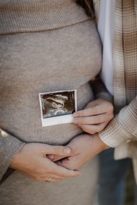 Babybauch-Fotoshooting-Nagold-Reutlingen-Photoshoot-Stuttgart-SelinaKleinPhotography-11
